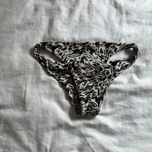 Mikoh Black and White Bikini Bottom 🖤